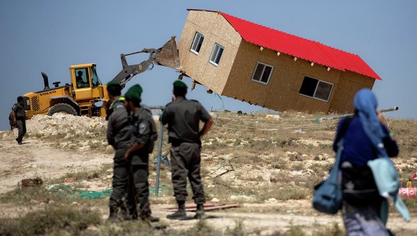 Израильcкие военные снесли дом убившего израильтянку палестинца